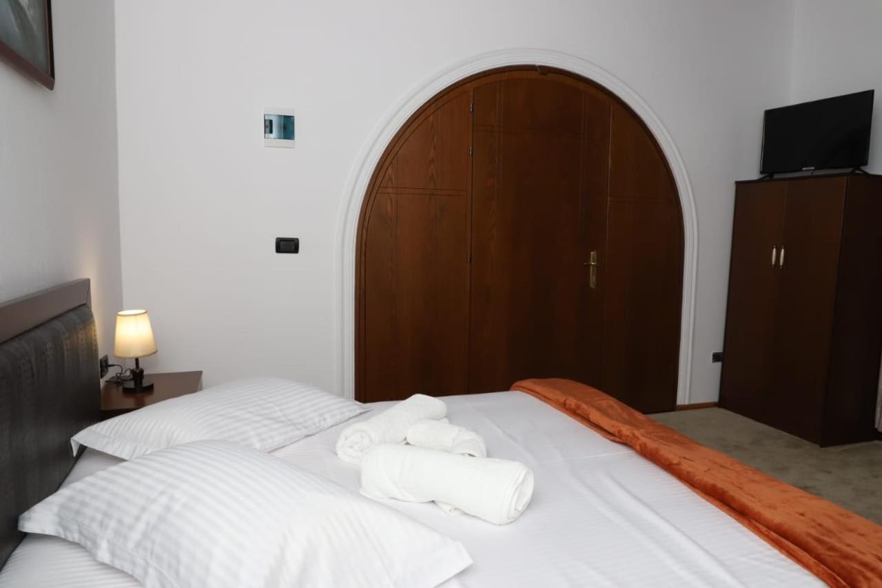 Villa Palma Center Берат Экстерьер фото